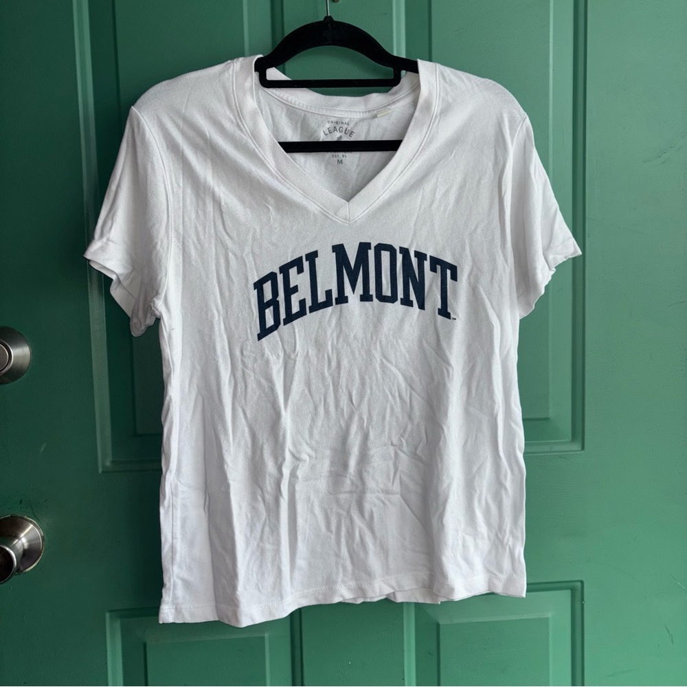 league collegiate outfitters medium White V-Neck Women's Top